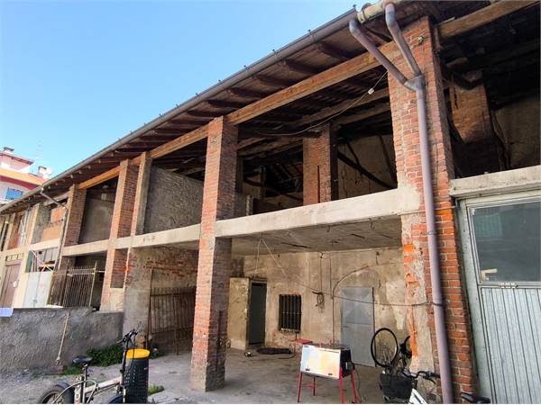 Rustico/Casale in Vendita a Cirimido (CO) 