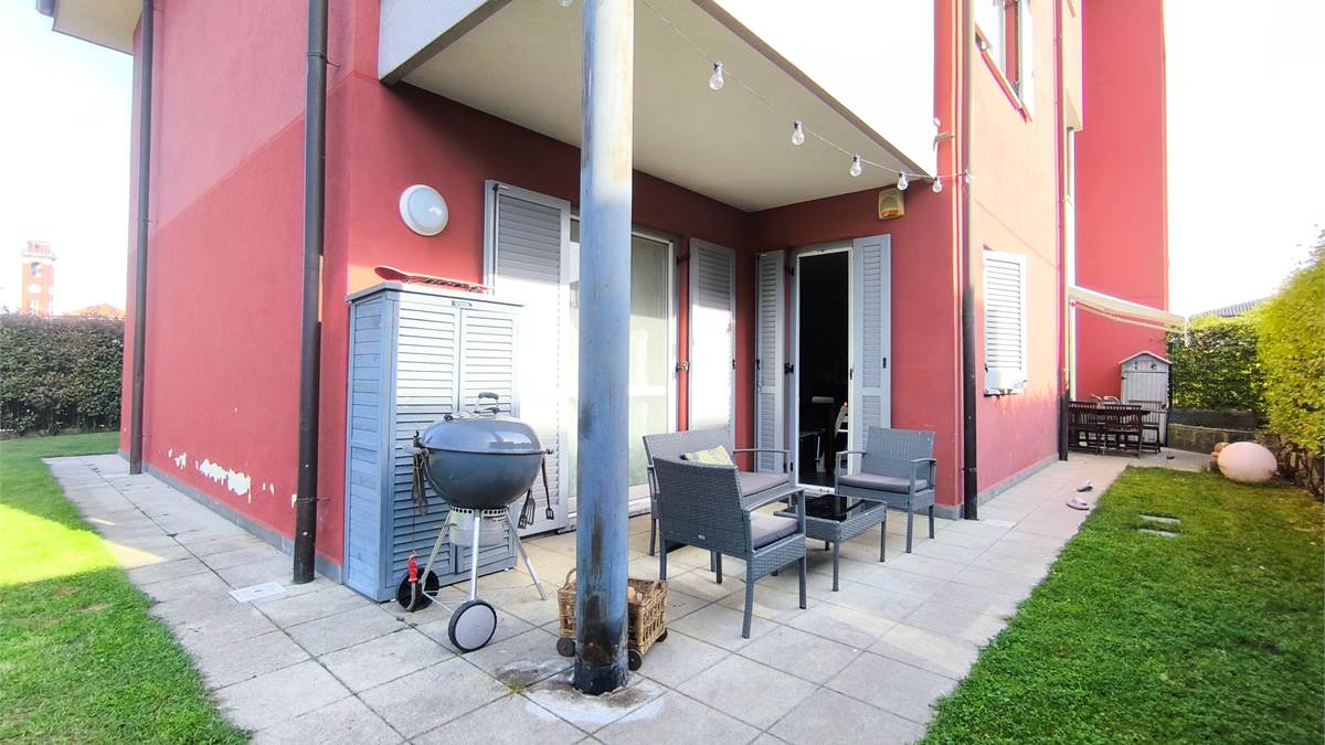 portico 1
