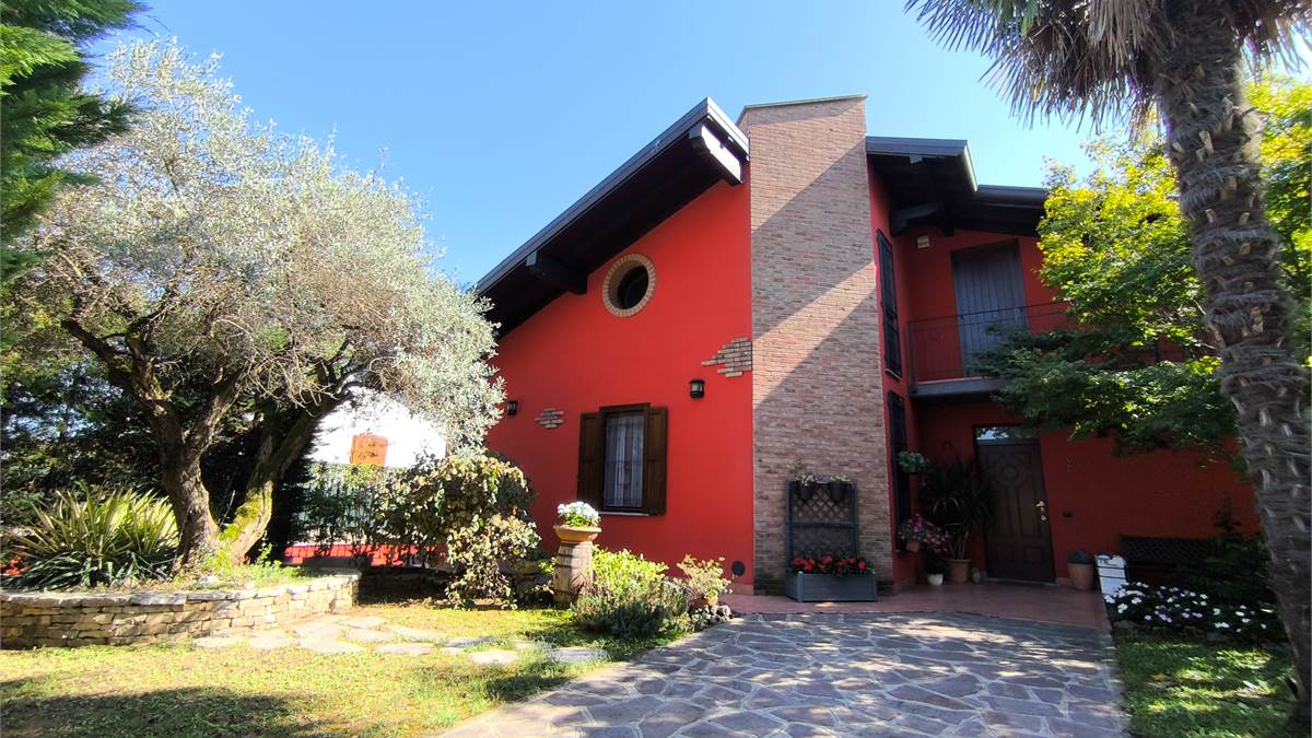 esterno