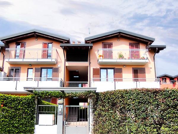 3 locali immerso nel verde