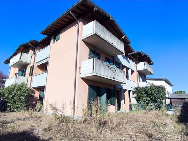 Trilocale con giardino privato