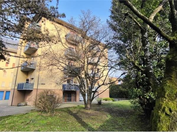 2 locali in palazzina